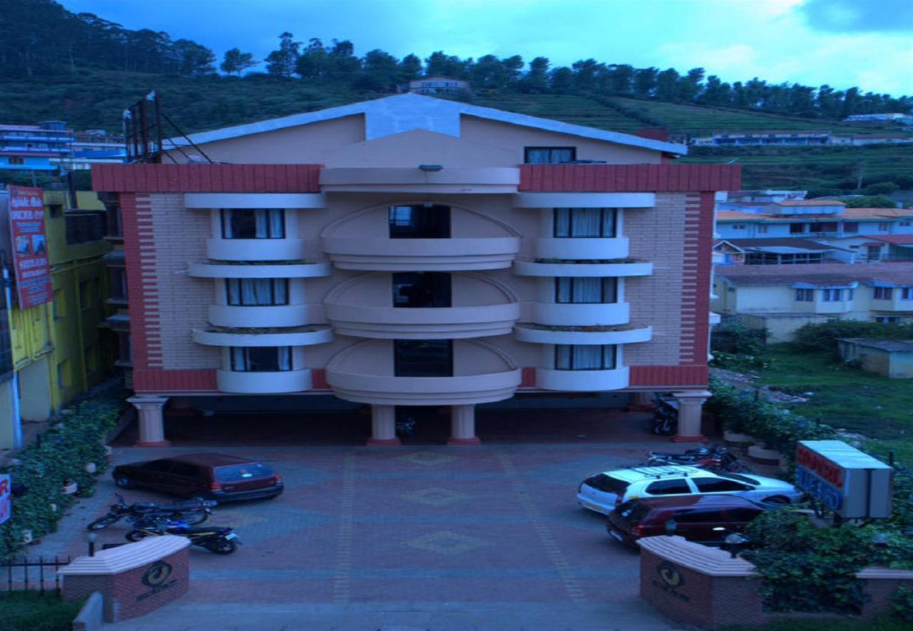 Hotel Blue Bird Udagamandalam Exterior foto